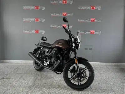 Moto Guzzi V7 III Stone Night Pack (2019 - 20) usata