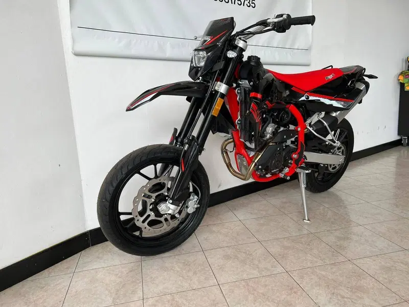 Swm SM 125 R (2025 - 26) (3)