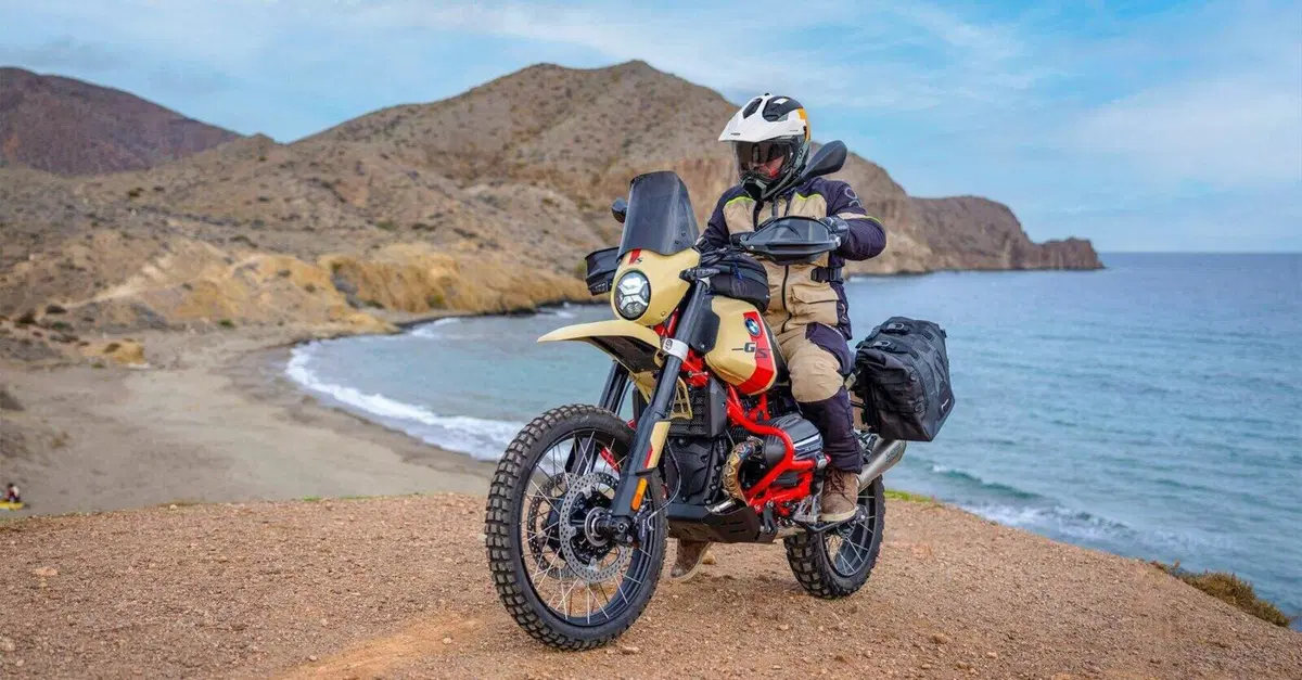 Wunderlich: una difesa intelligente per il radiatore dell&rsquo;olio della BMW R 12 G/S