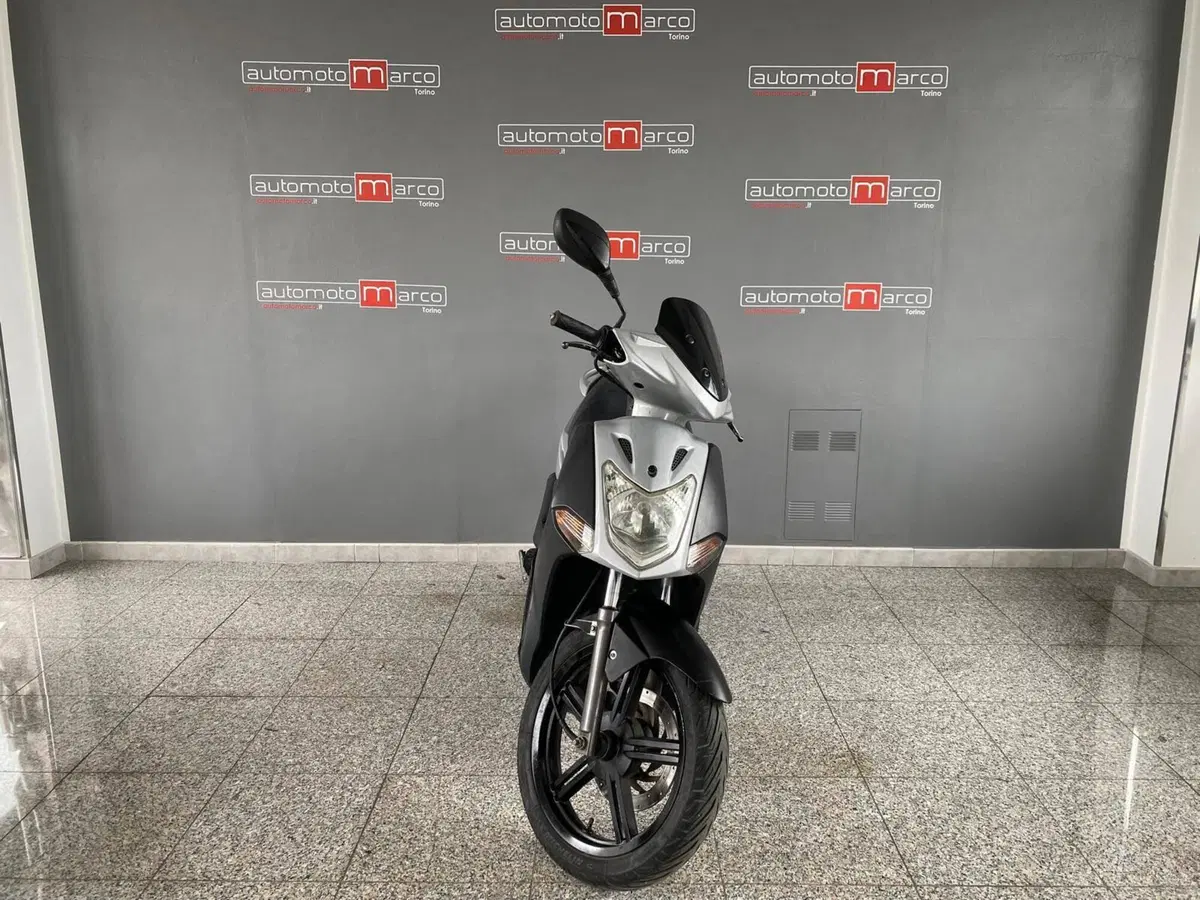 Kymco Agility 150 R16 (2)