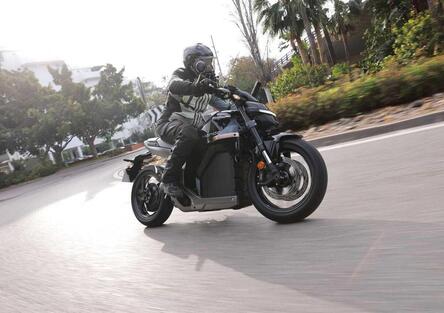 Elettrico a due ruote: marzo rimbalza a +8,5%, ma il trimestre è ancora in rosso. Colpa (anche) dell'Ecobonus