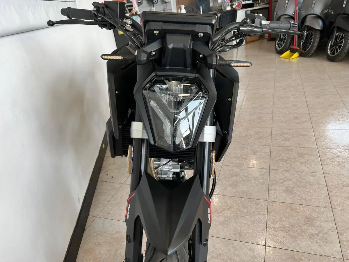 Swm Hoku 125 (2026) (3)