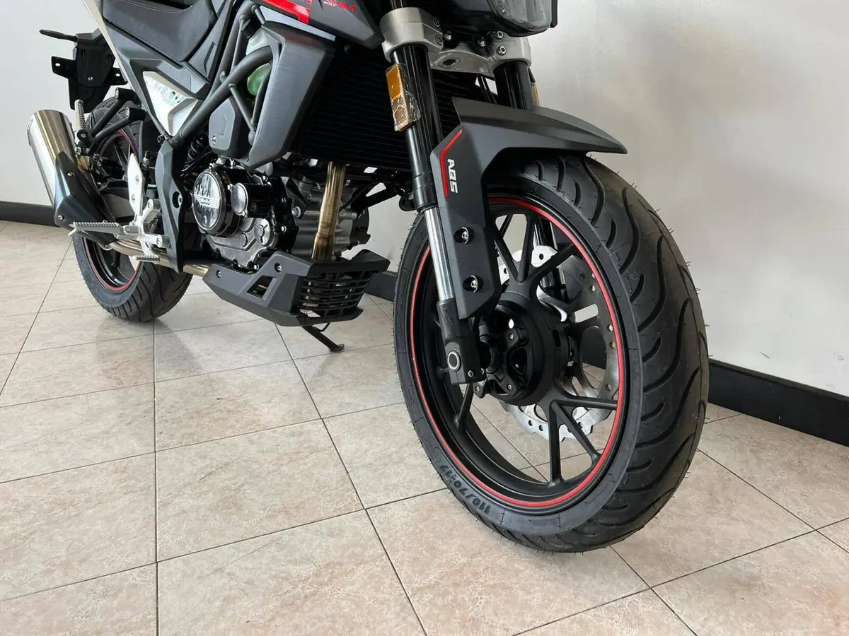 Swm Hoku 125 (2026) (7)