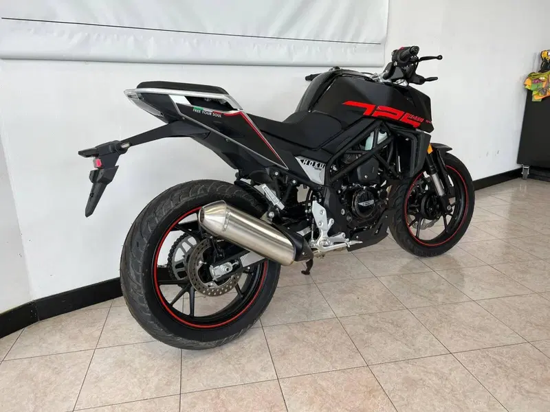 Swm Hoku 125 (2026) (8)