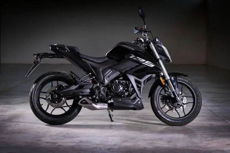 Cyclone Battlo 5S (2025 - 26) (7)