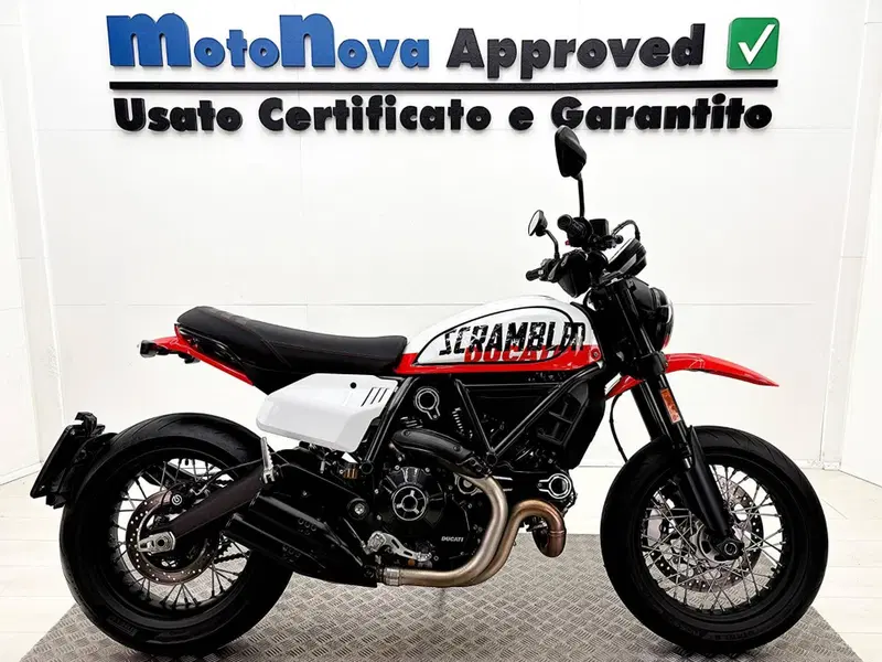 Ducati Scrambler 800 Urban Motard (2022)