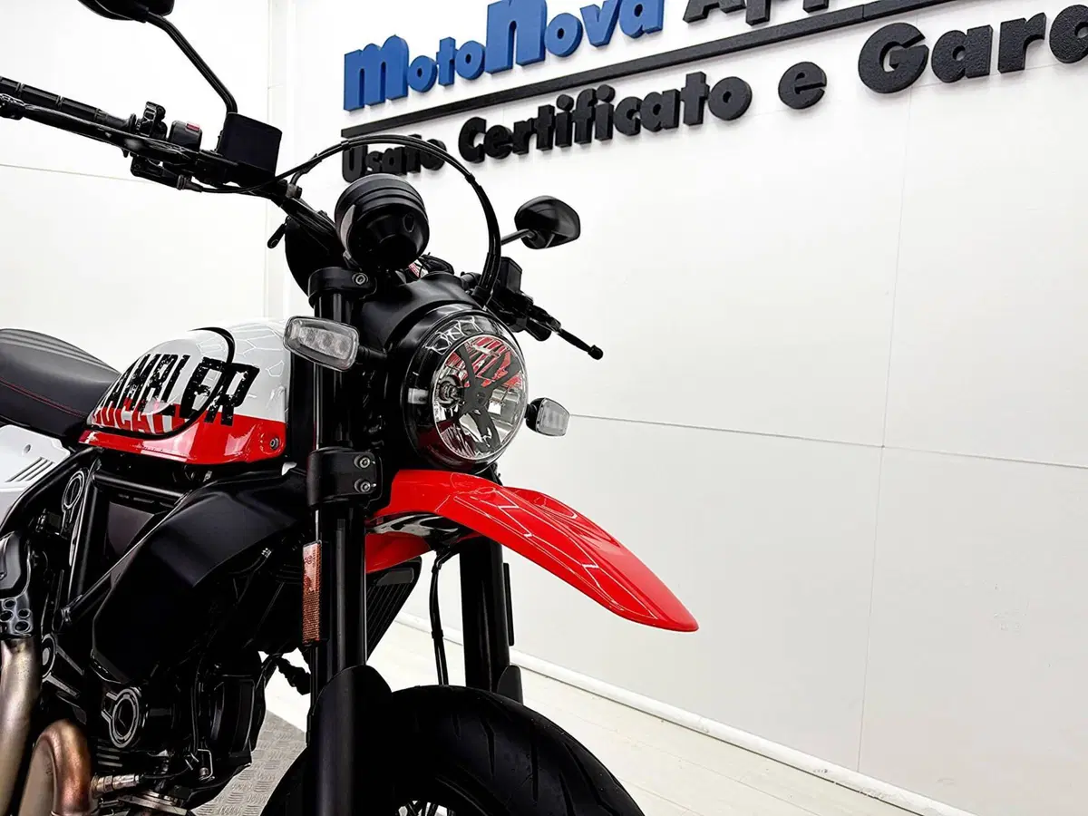 Ducati Scrambler 800 Urban Motard (2022) (11)