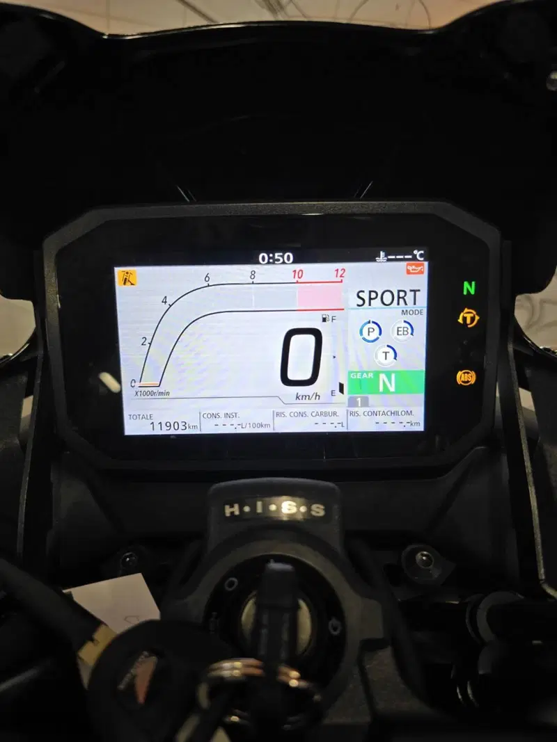 Honda CB 750 Hornet (2023 - 24) (9)