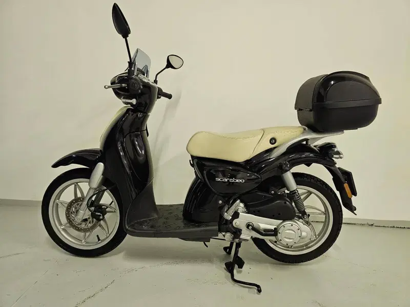 Aprilia Scarabeo 50 4t 4V (2009 - 17) (6)