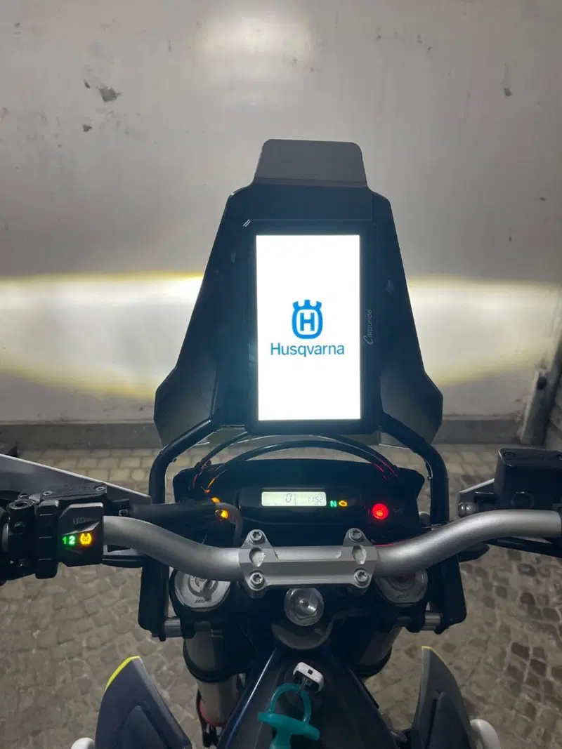 Husqvarna 701 Enduro (2023 - 25) (3)