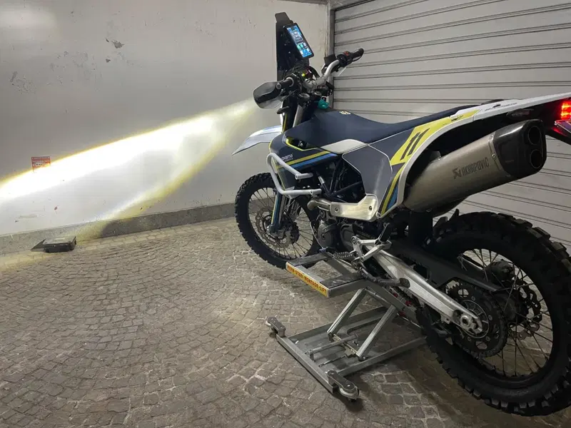Husqvarna 701 Enduro (2023 - 25) (4)