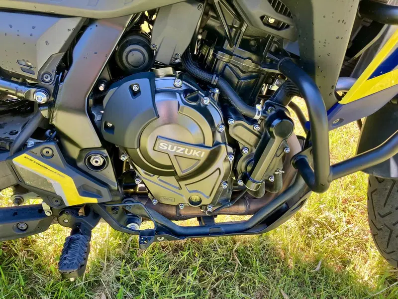 Suzuki V-Strom 800DE (2023 - 24) (14)