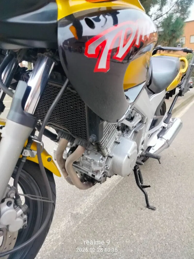 Yamaha TDM 850 (1996 - 01) (9)