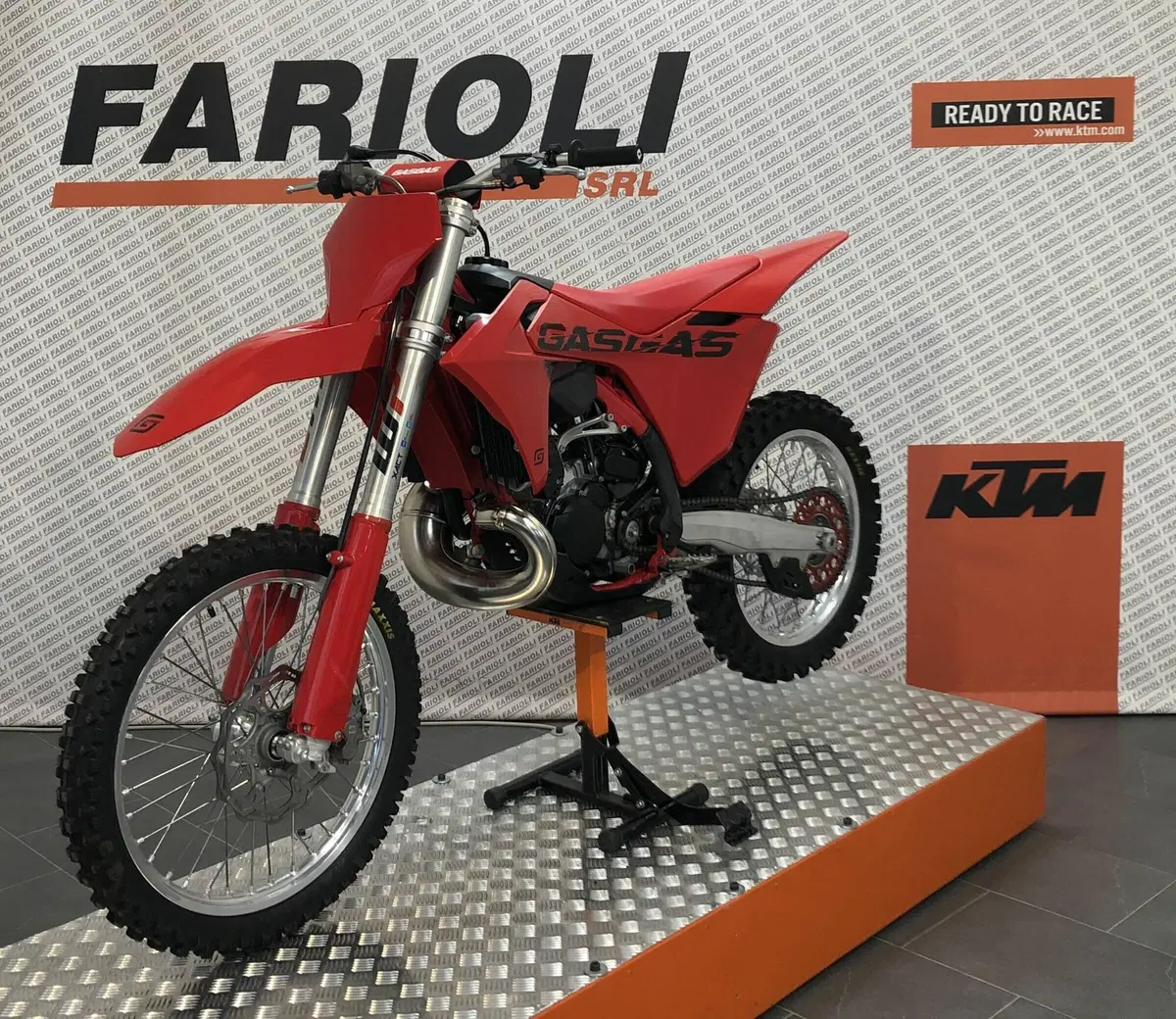 GASGAS MC 300 (2025) (15)