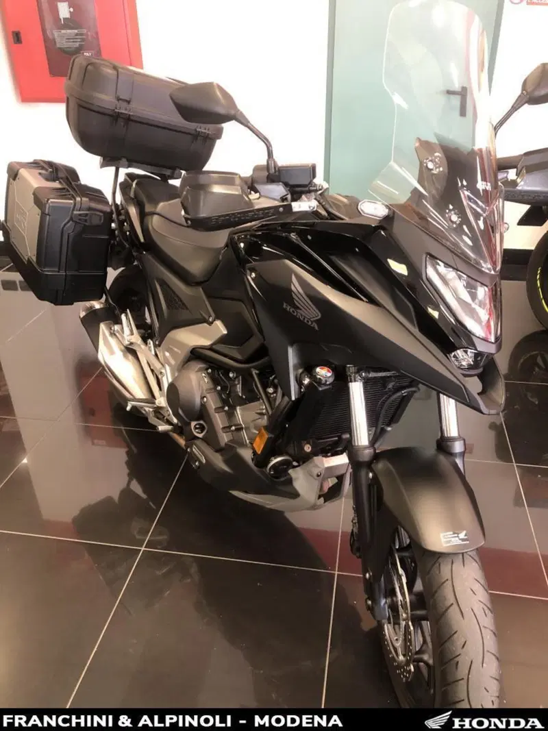 Honda NC 750 X DCT (2021 - 24) (2)