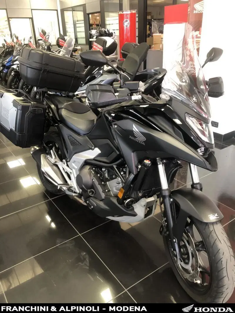 Honda NC 750 X DCT (2021 - 24) (4)