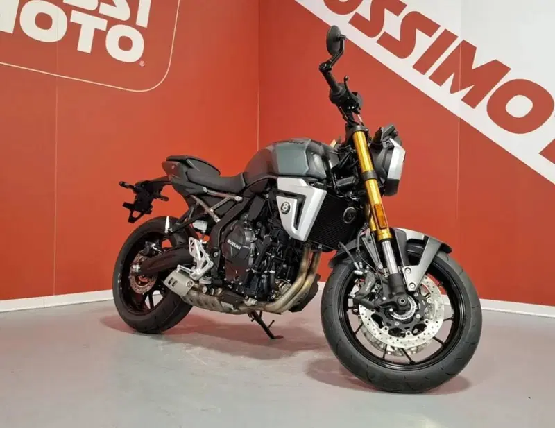 Suzuki GSX-8T (2025 - 26)