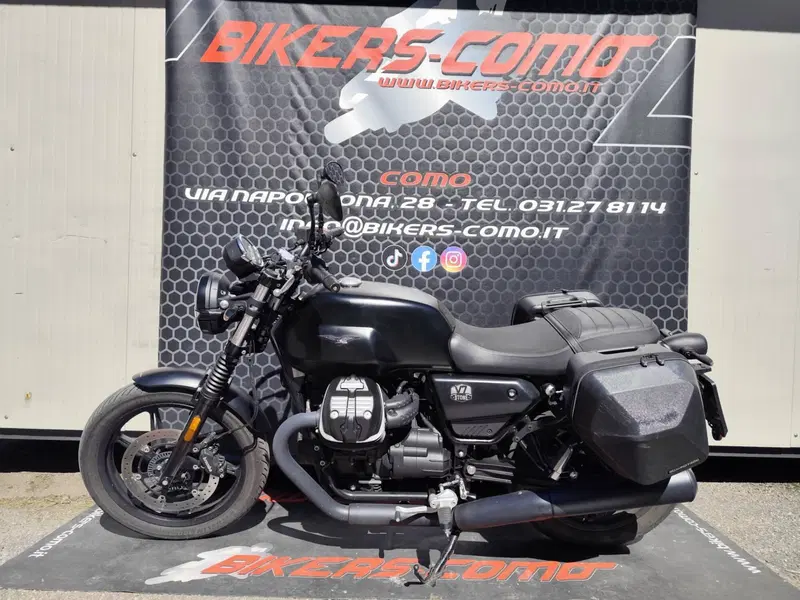 Moto Guzzi V7 Stone (2021 - 24) (11)