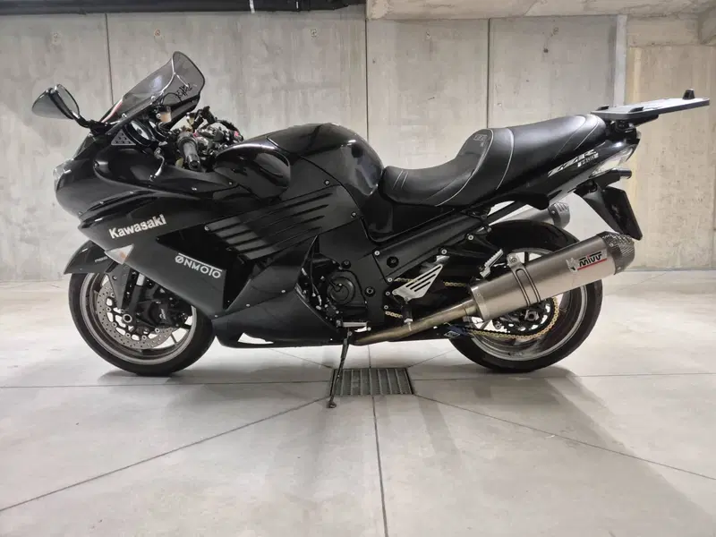 Kawasaki ZZR 1400 (2006 - 11)