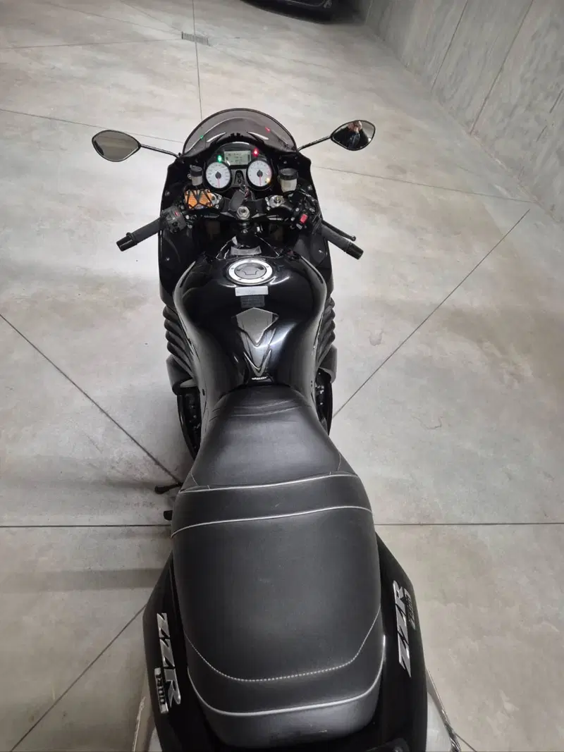 Kawasaki ZZR 1400 (2006 - 11) (7)