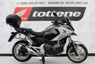 Honda NC 750 X DCT ABS (2016 -17) usata