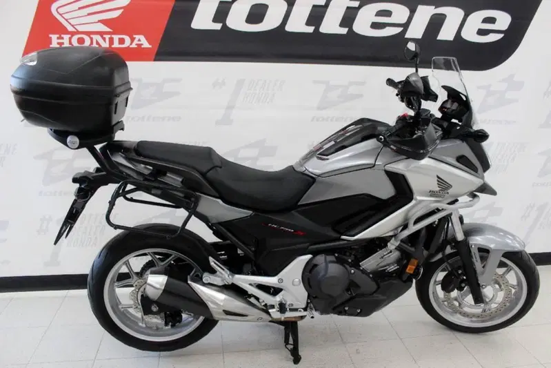 Honda NC 750 X DCT ABS (2016 -17) (2)