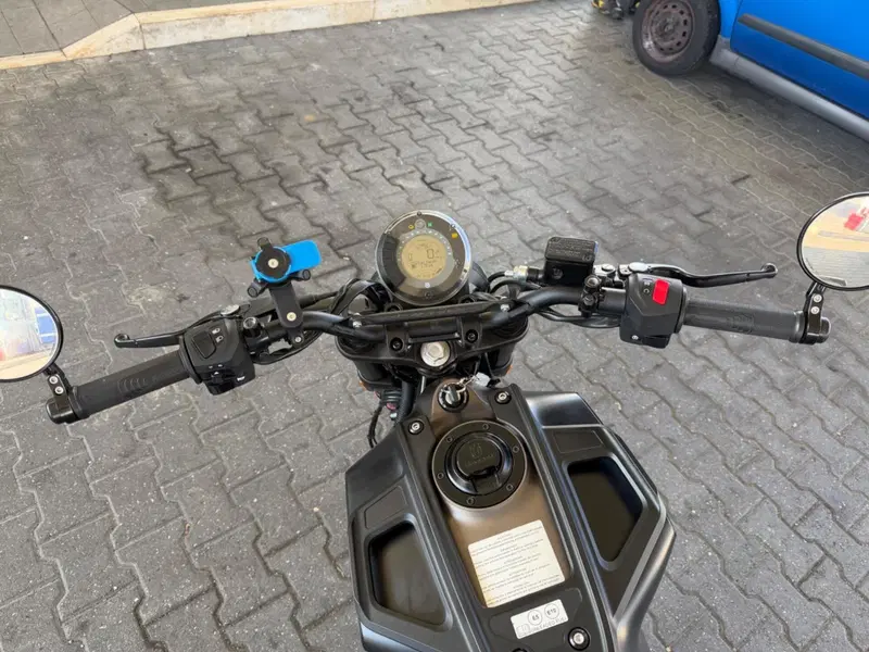 Husqvarna Svartpilen 125 (2021 - 23) (6)