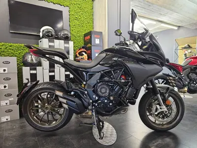 MV Agusta Turismo Veloce 800 Lusso SCS (2021 - 26) usata