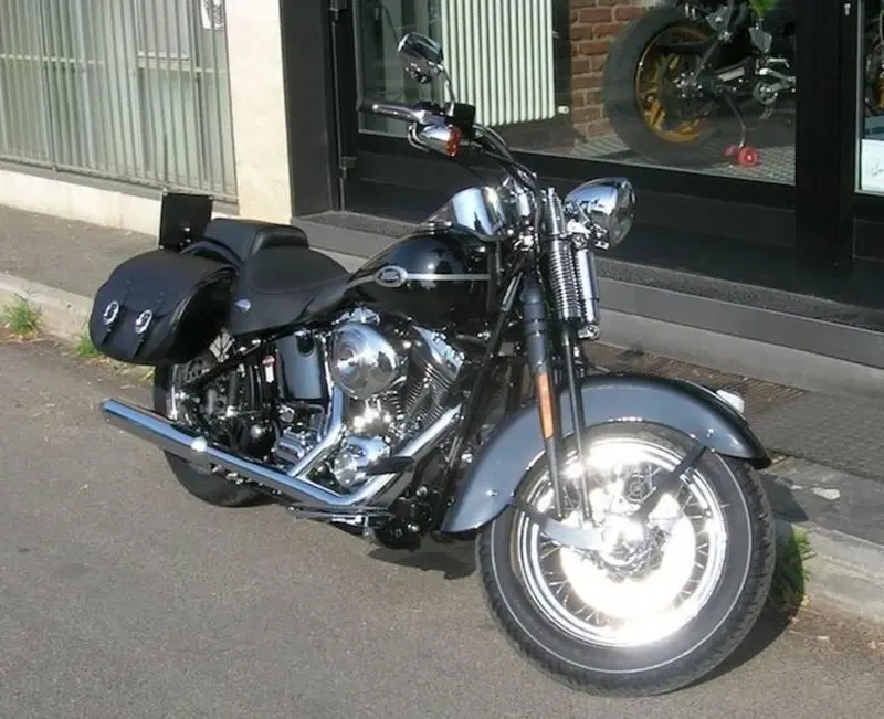 Harley-Davidson 1450 Heritage Springer Classic (2005 - 07) - FLSTSC (9)