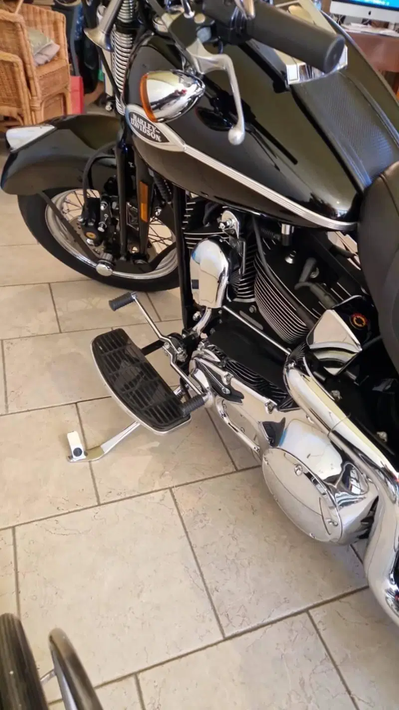 Harley-Davidson 1450 Heritage Springer Classic (2005 - 07) - FLSTSC (19)