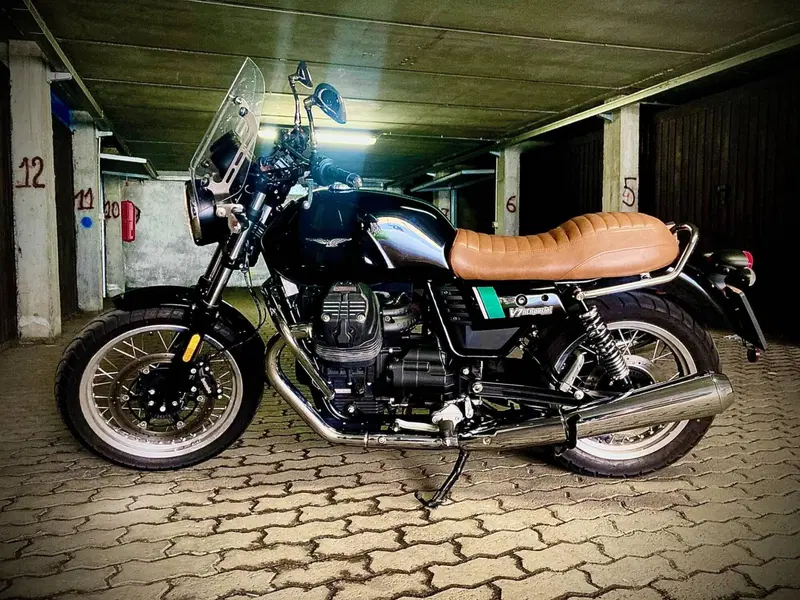 Moto Guzzi V7 III Special (2017 - 20)
