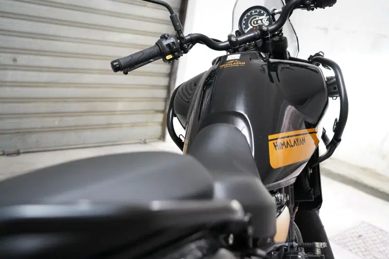 Royal Enfield Himalayan 450 (2024 - 26) (7)