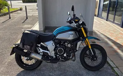 CFMOTO 700CL-X Adventure (2023 - 26) usata
