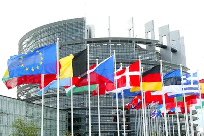 Ora ascoltate noi motociclisti: FEMA, FIM Europe e NMC scrivono a Bruxelles