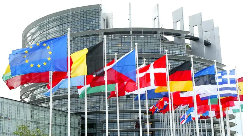 Ora ascoltate noi motociclisti: FEMA, FIM Europe e NMC scrivono a Bruxelles