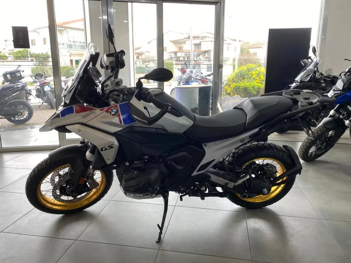Bmw R 1300 GS (2023 - 26) (2)