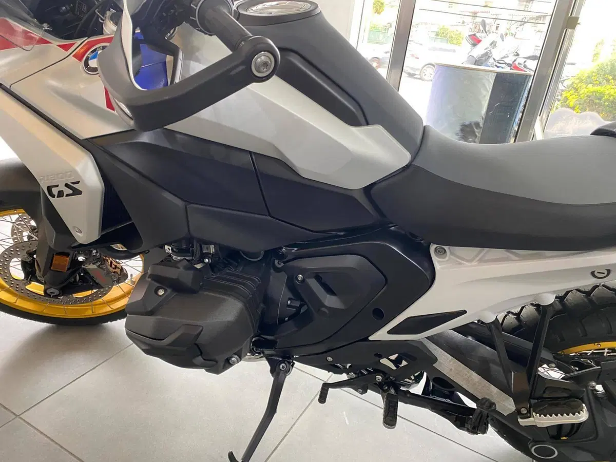 Bmw R 1300 GS (2023 - 26) (7)