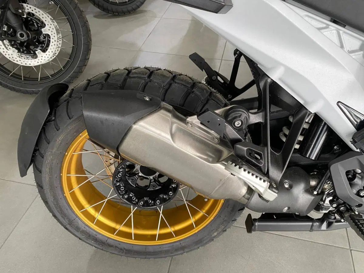 Bmw R 1300 GS (2023 - 26) (8)