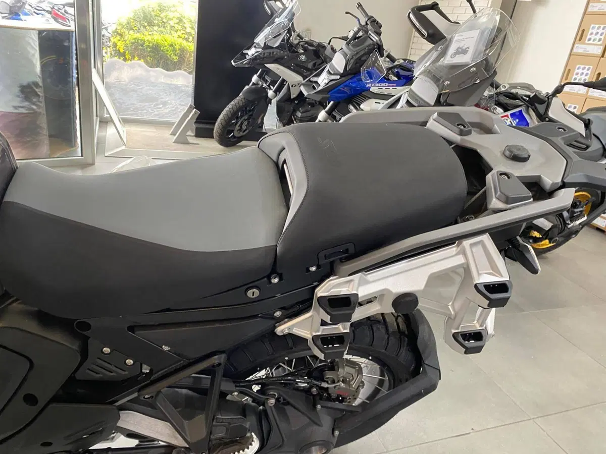 Bmw R 1300 GS Adventure Triple Black (2025 - 26) (9)