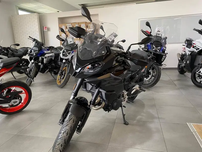 Bmw F 900 XR (2025 - 26)