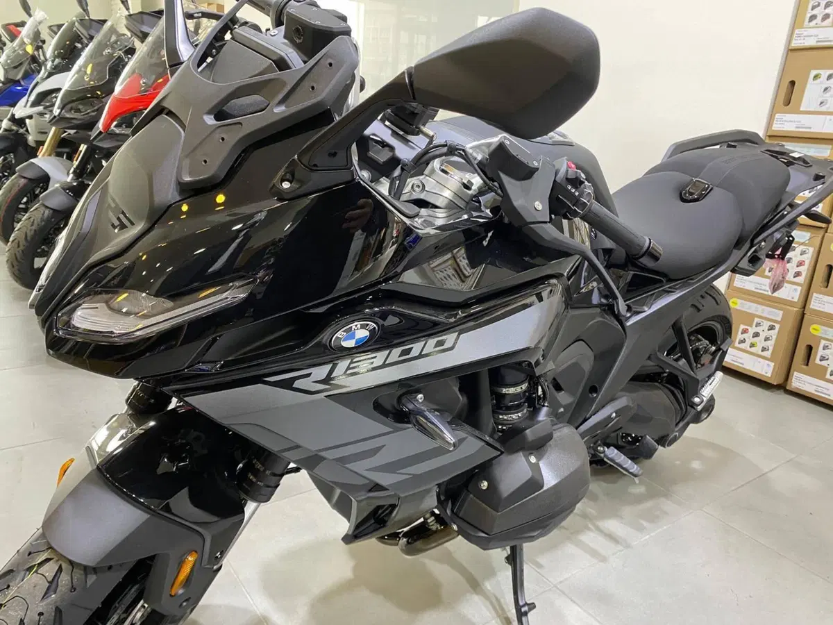 Bmw R 1300 RS (2026) (9)
