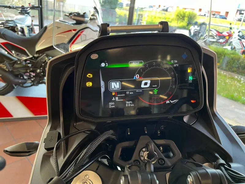Moto Morini X-Cape 1200 (2026) (2)