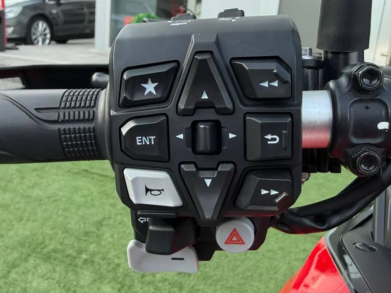 Honda Africa Twin CRF 1100L DCT (2020 - 21) (19)