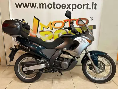 Aprilia Pegaso 650 IE (2001 - 02) usata
