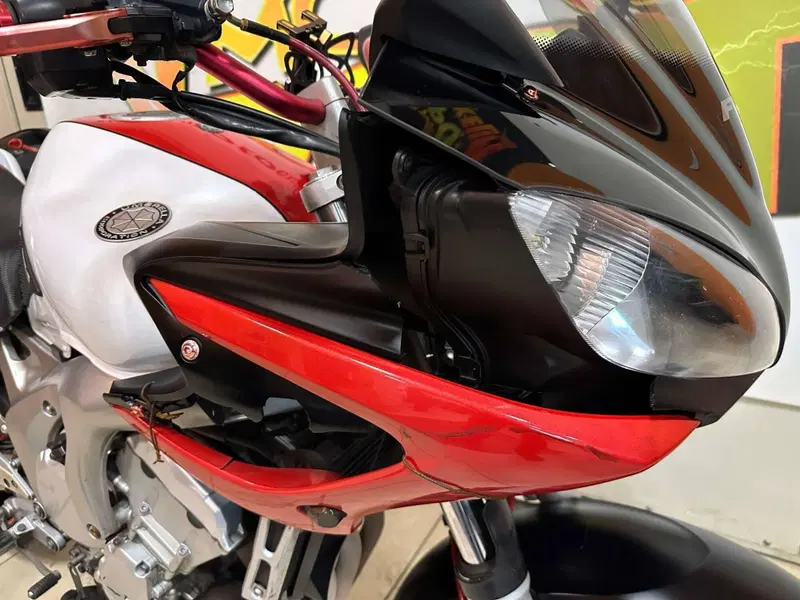 Yamaha FZ6 Fazer (2004 - 07) (3)