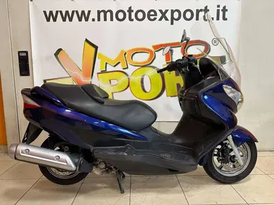 Suzuki Burgman UH 200 (2006 - 12) usata