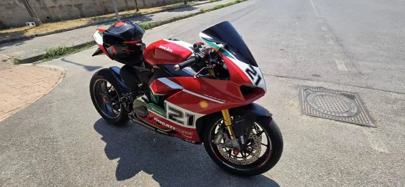 Ducati Panigale V2 Bayliss 1st Championship 20th Anniversary (2021 - 24) (16)