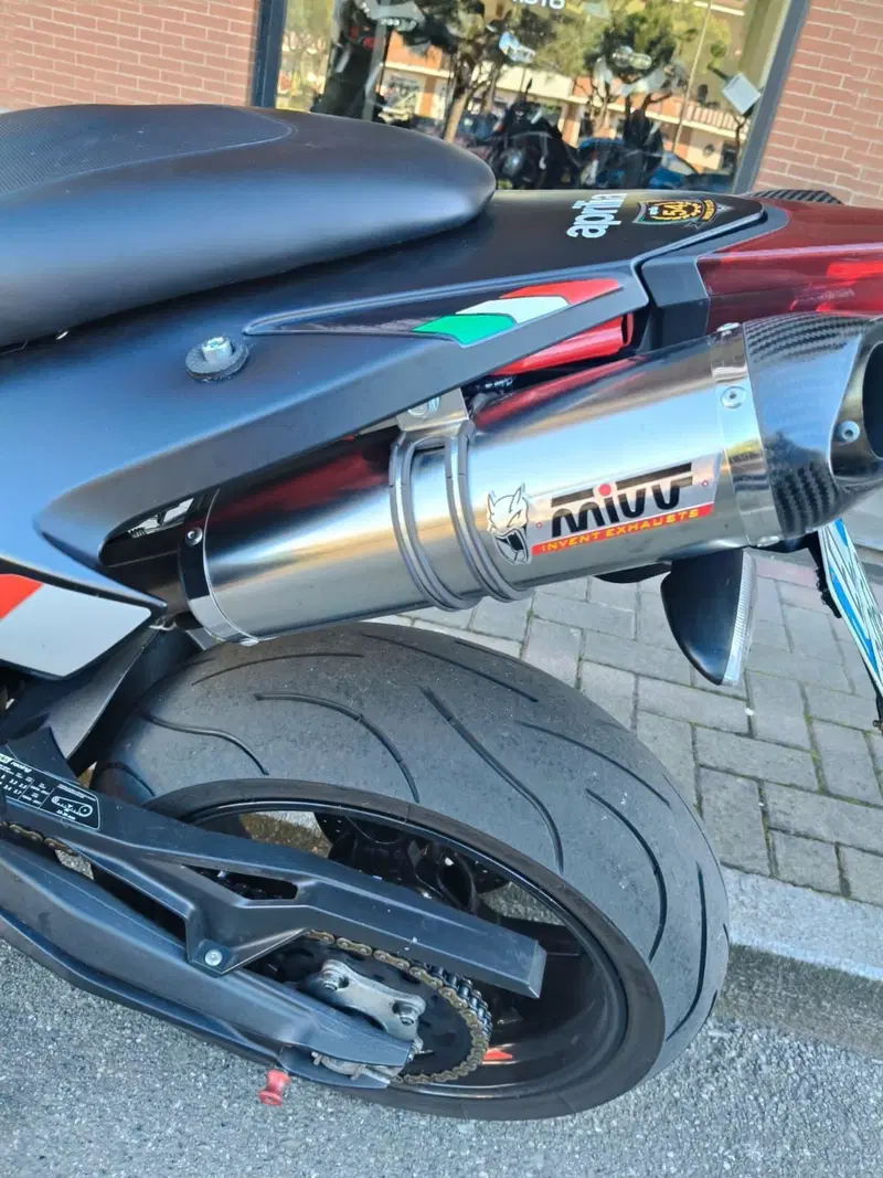 Aprilia Dorsoduro 900 (2017 - 20) (5)