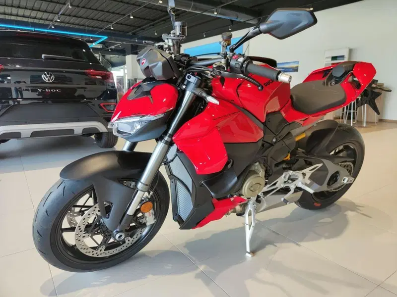 Ducati Streetfighter V4 (2025 - 26) (9)