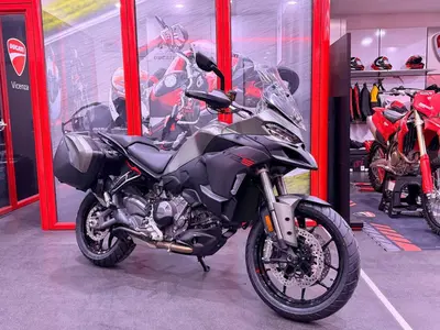 Ducati Multistrada V2 S (2025 - 26) nuova